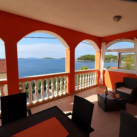 Adriatic View-three Bedroom With Terrace And Sea View Casa de Férias Blato (Korcula)